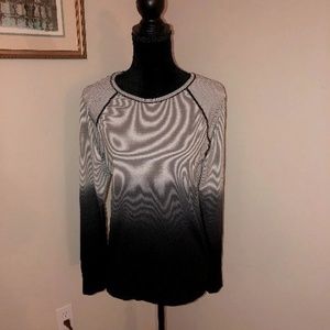 Everlast sport workout top